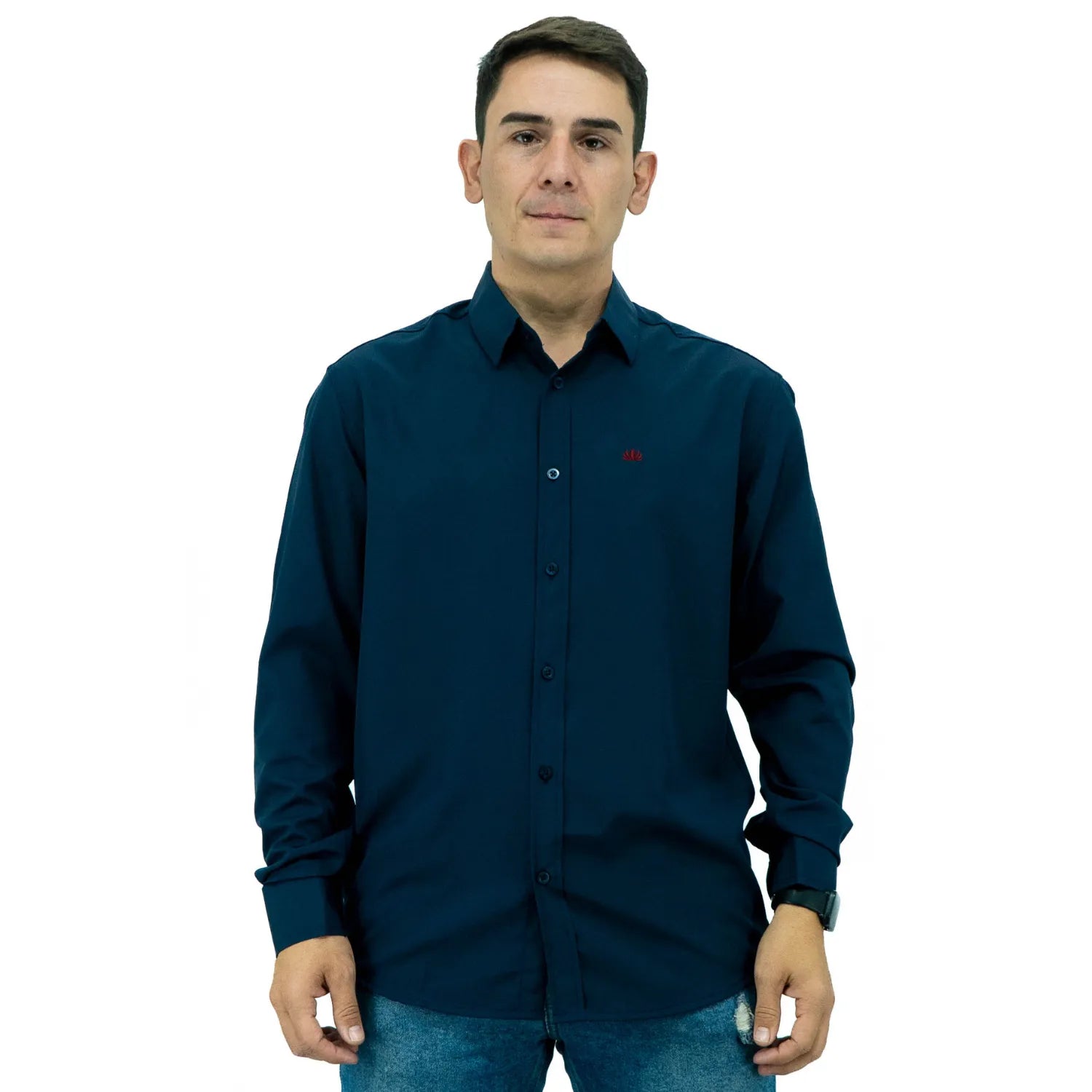 Camisa social masculina manga longa com Spandex, na cor marinho. Foto de modelo vestindo a camisa casual da marca Absinto Men.