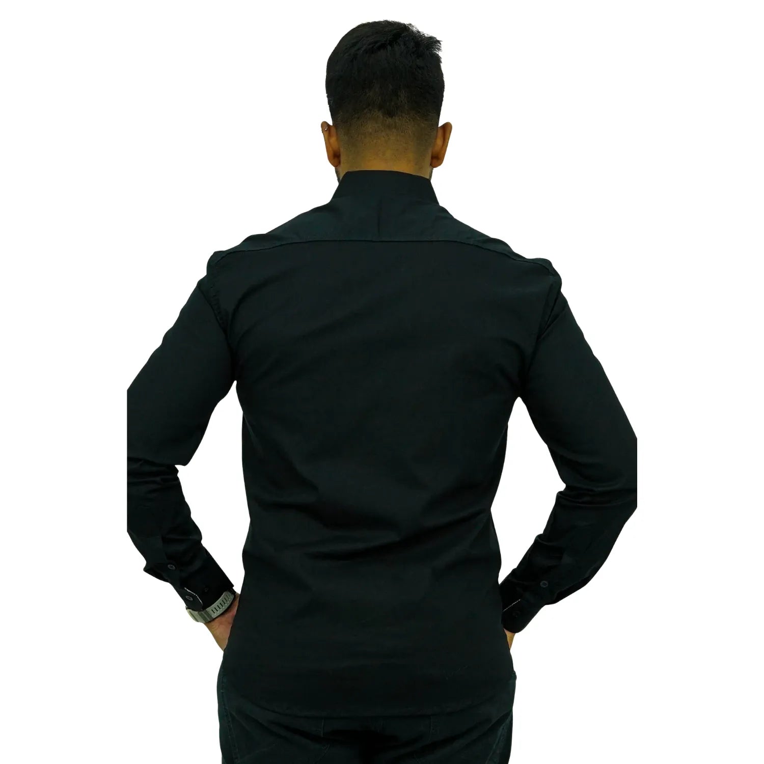 Foto de camisa social de algodão com elastano, manga longa, na cor preta da marca Absinto Men.