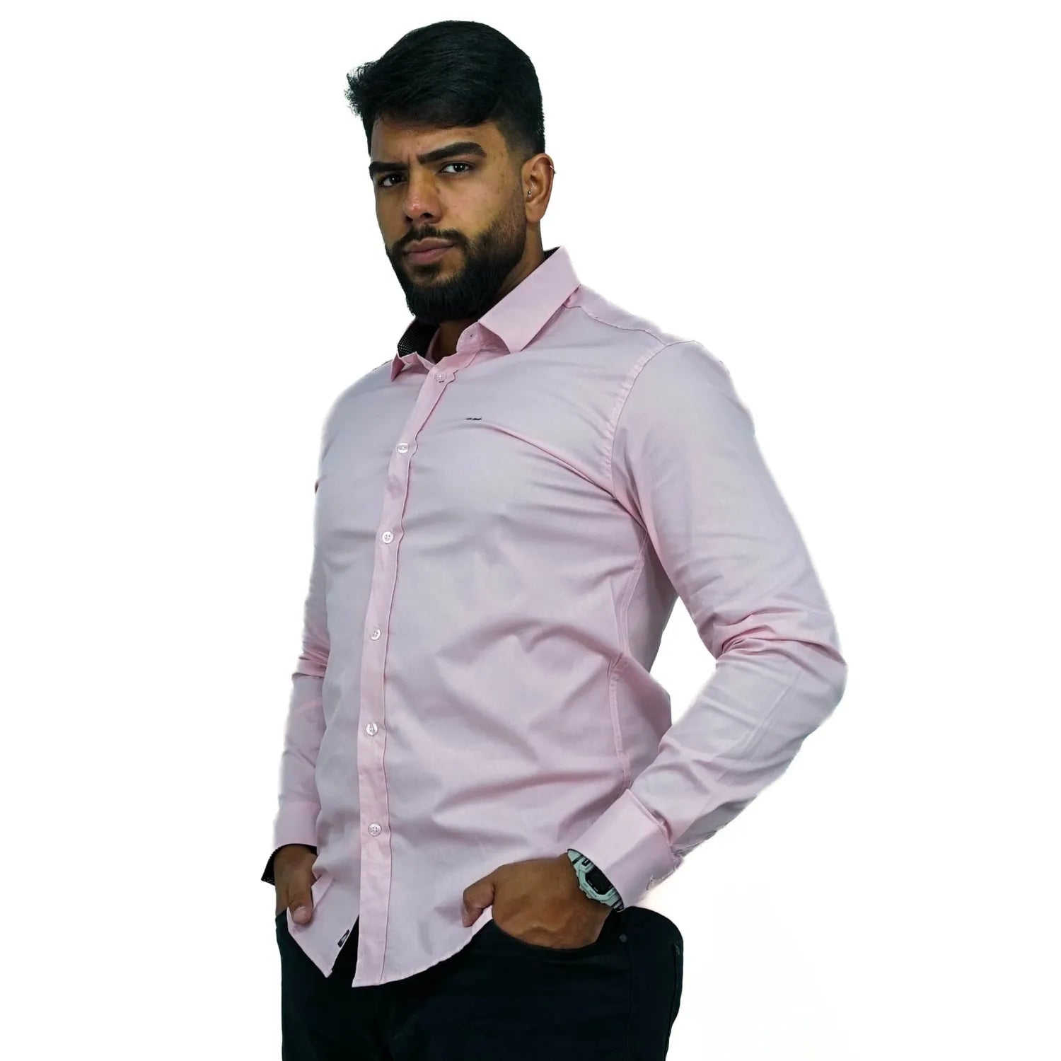 Foto de camisa social de algodão com elastano, manga longa, na cor rosa da marca Absinto Men.