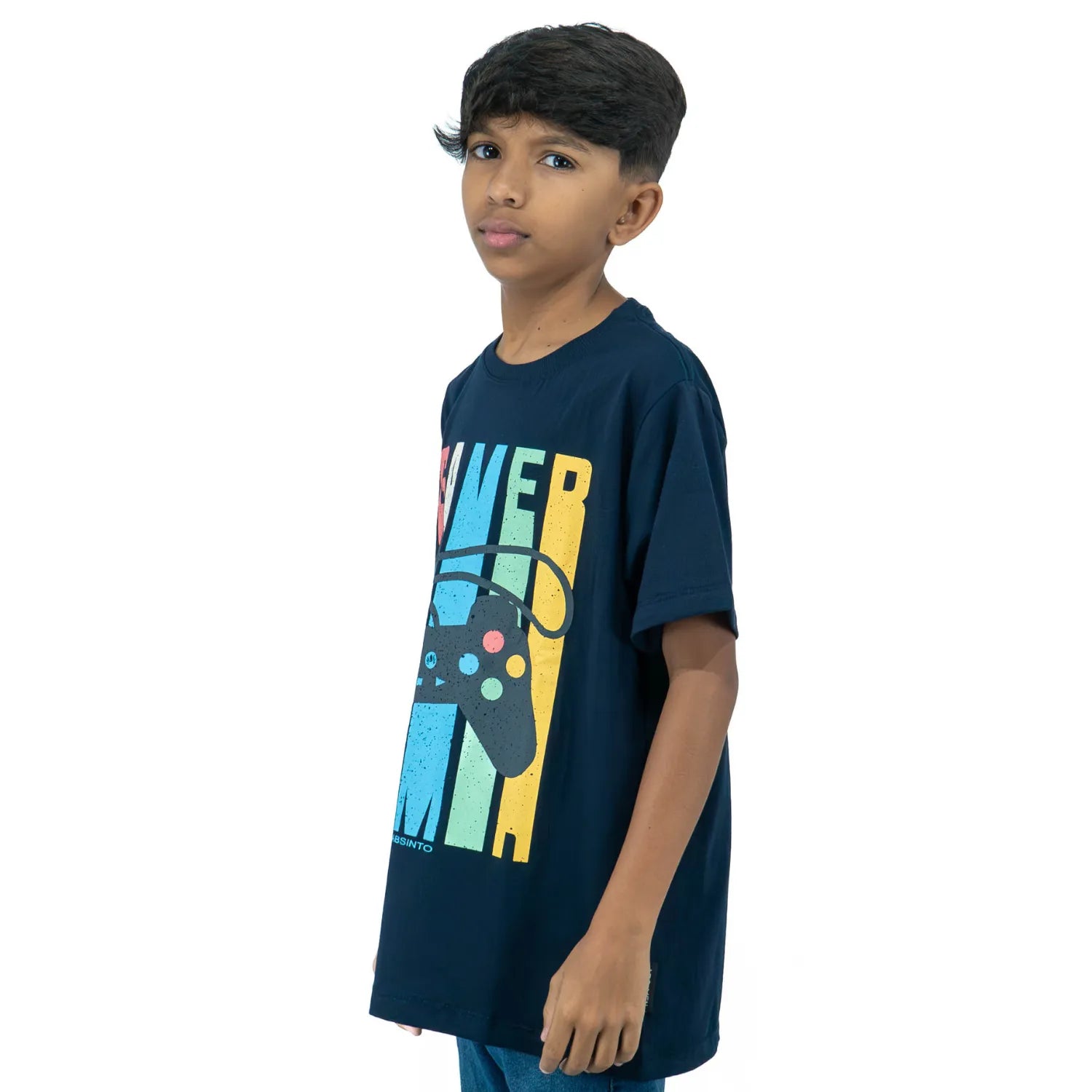 Camiseta infantil masculina de algodão premium, com estampa gamer, da Absinto Men na cor marinho.